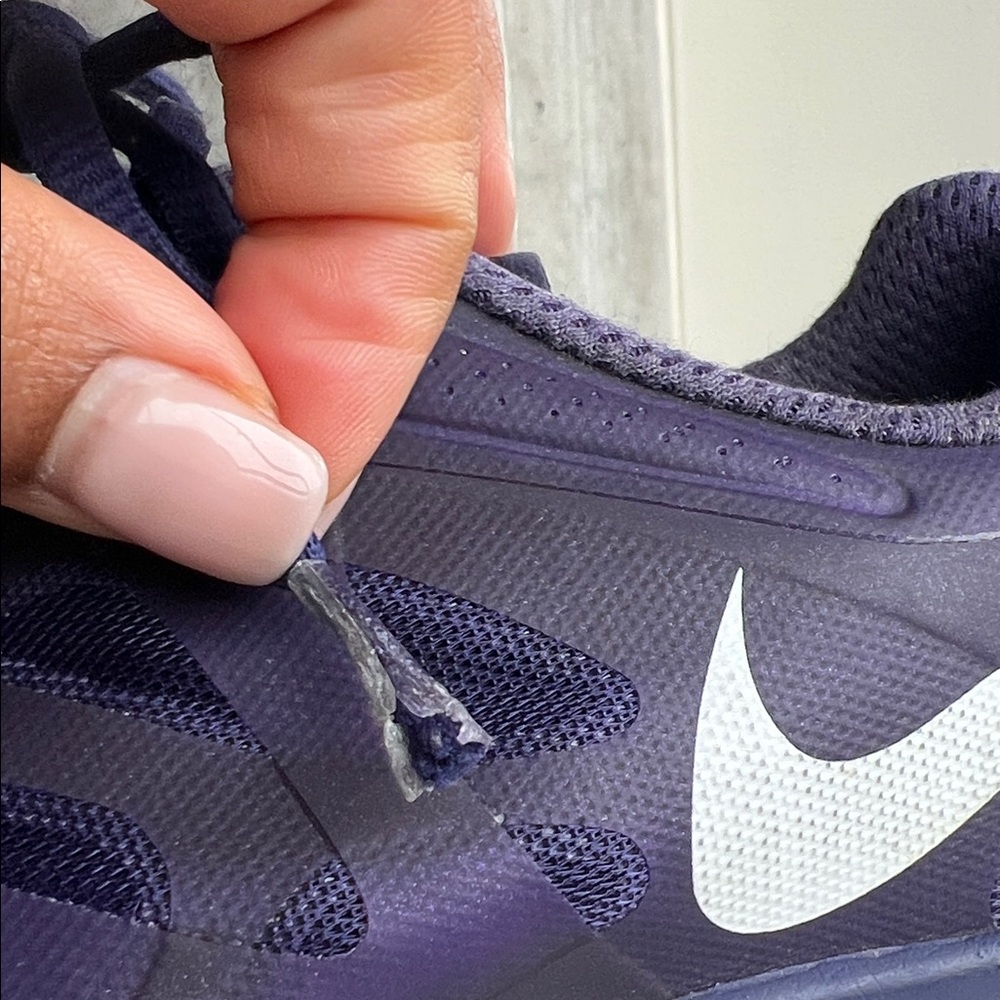 Nike Purple and White Women's Sneakers - Picture 6 of 11